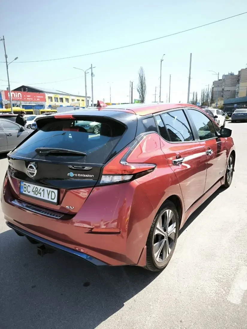 Nissan Leaf ВС 4841 YD Rear right view