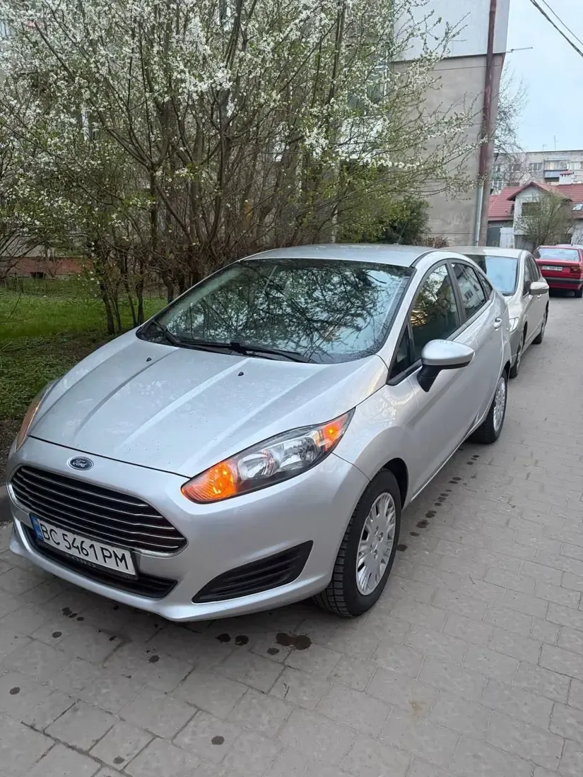 Ford Fiesta ВС 5461 РМ Вид спереду зліва